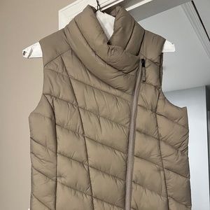 Nicole Miller puffer vest